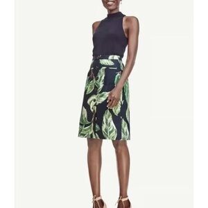 Ann Taylor Chic Blue and Green Leaf Print Pencil Skirt